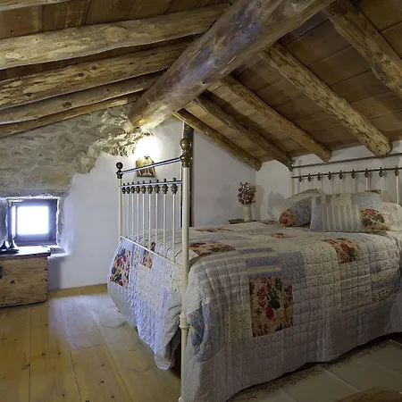 Aldeia Da Mata Pequena 마프라